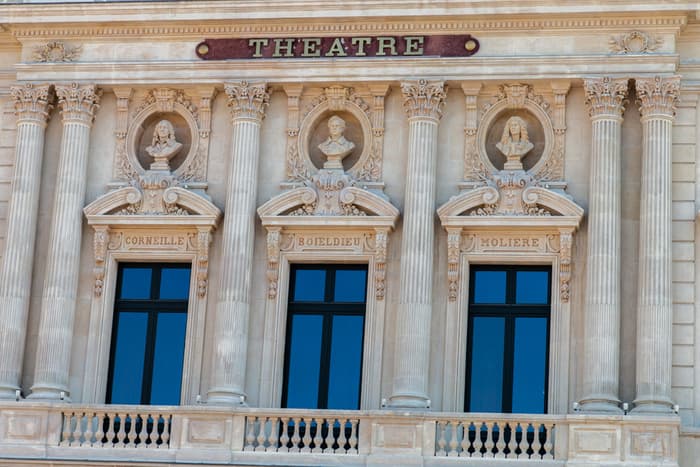Illustration de l'événement : Levez les yeux ! A la découverte du théâtre à l'italienne