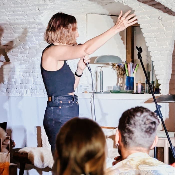 Illustration de l'événement : Soirée stand-up et table ronde – Humour et durabilité