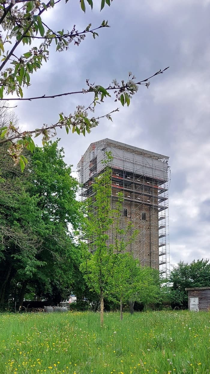 Illustration de l'événement : Visite du chantier d'aménagement de la tour médiévale de Château-Chervix