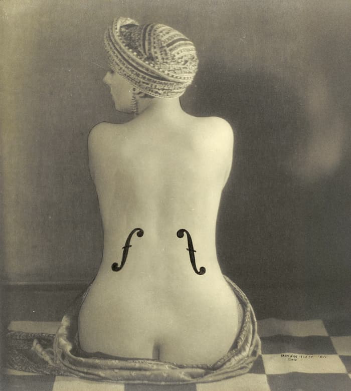 Illustration de l'événement : Chambre noire, toile blanche. La photographie face à la peinture