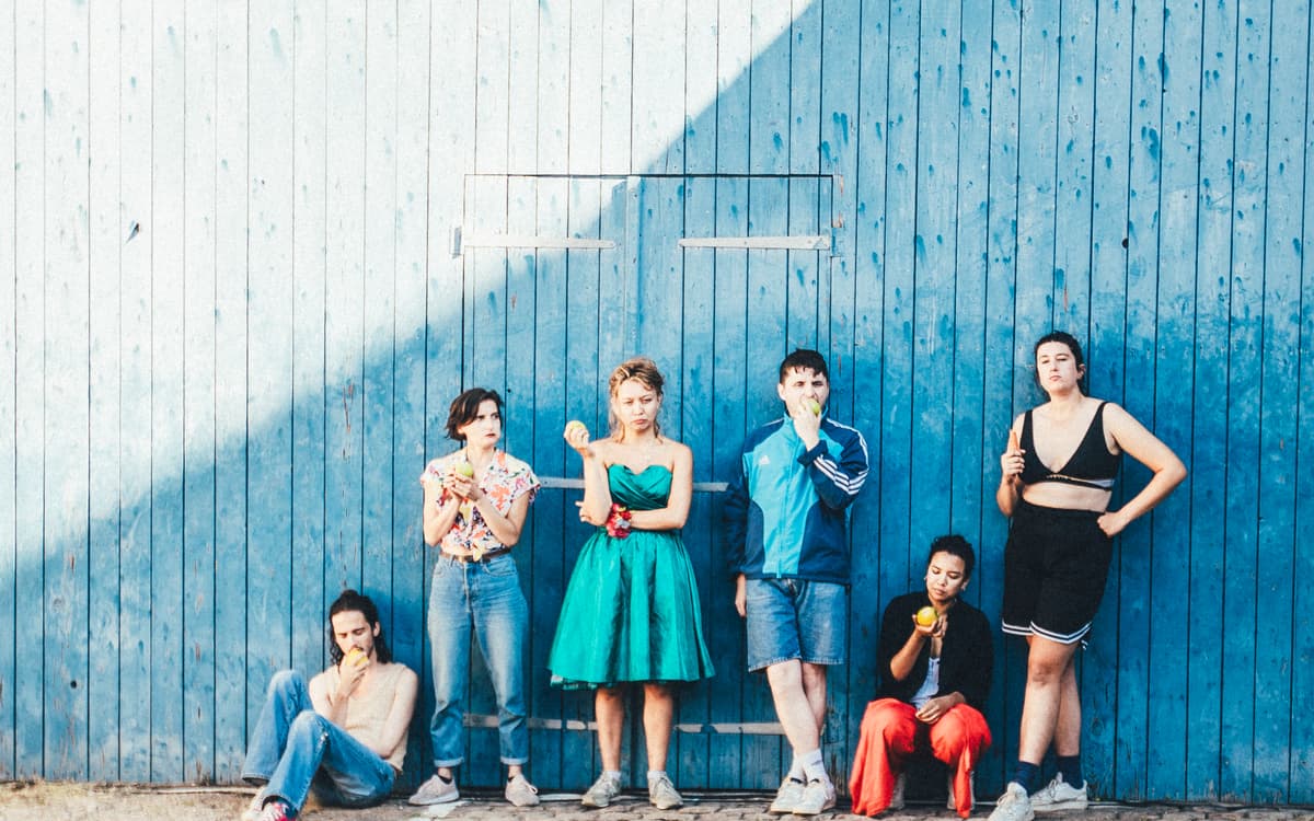 Illustration de l'événement : Un spectacle entre écriture intime, stand up et cabaret musical