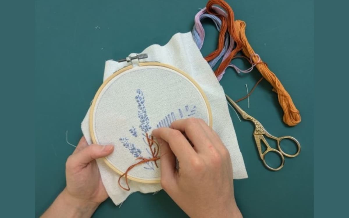 Illustration de l'événement : Atelier familial spécial broderie : Brode la nature