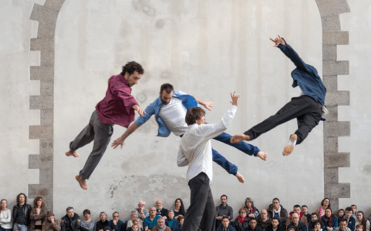 Illustration de l'événement : Un spectacle de trampoline, plein de rebondissements !