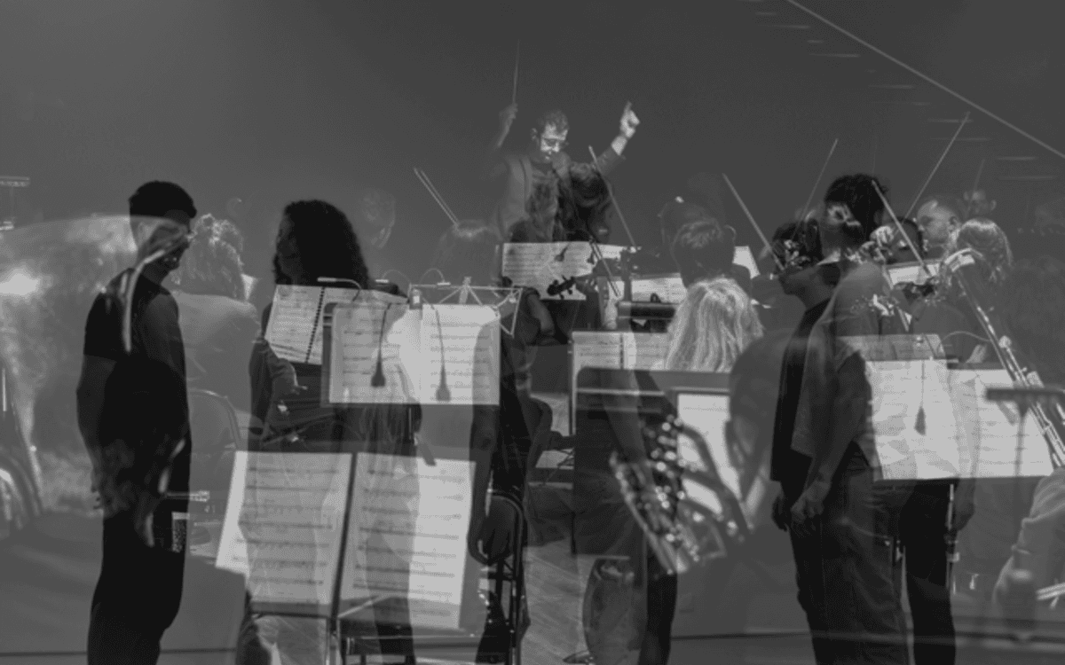 Illustration de l'événement : Danse en Seine et le Paname Symphony Orchestra / SINGULIER·E