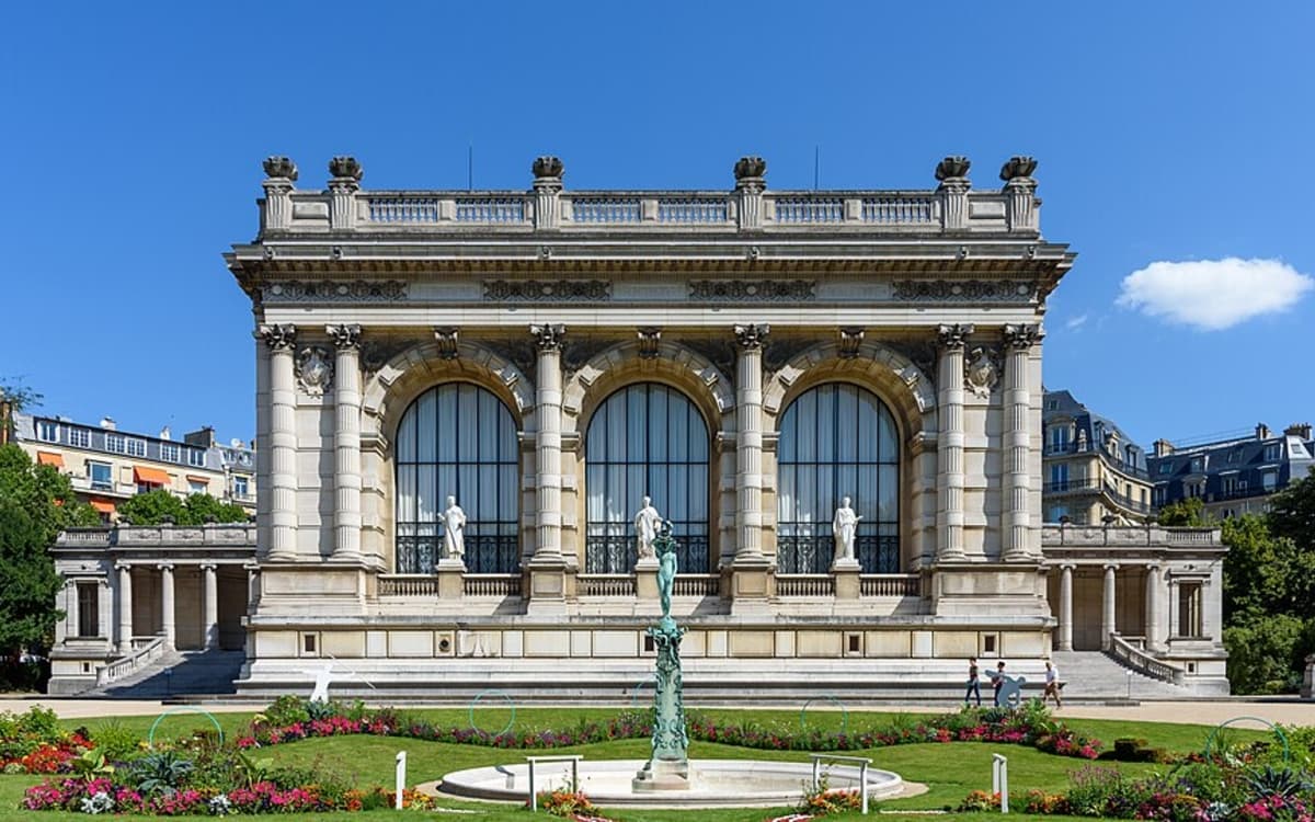 Illustration de l'événement : Visite LSF : la colline des Palais Galliera et de Tokyo