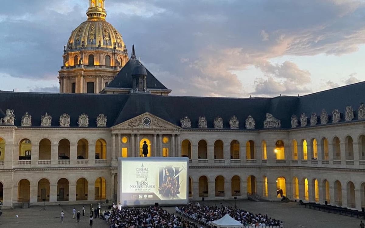 Illustration de l'événement : Cinéma en plein air : les Invalides font leur cinéma !