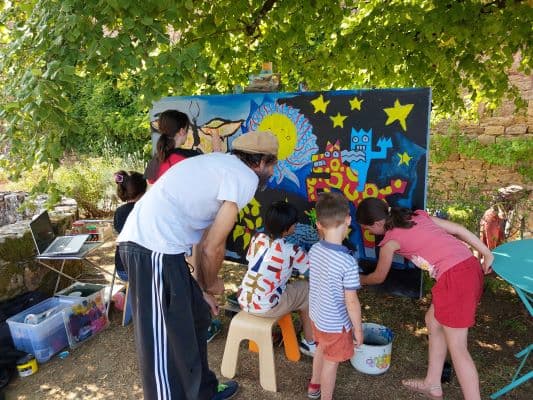 Illustration de l'événement : Visite-atelier en famille : Peinture collective