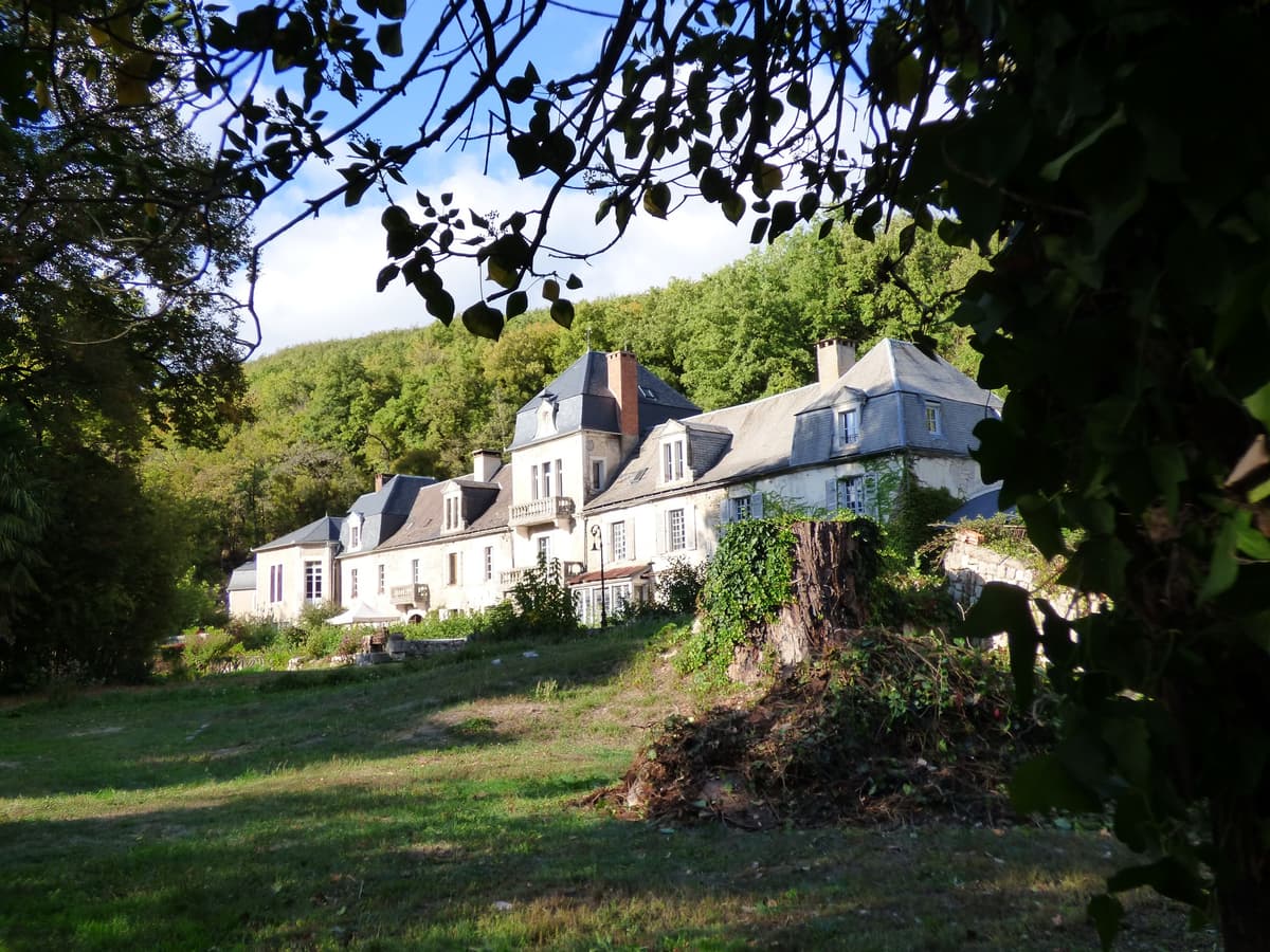 Illustration de l'événement : Les Thés au jardin d’hiver à La forge de Souillac