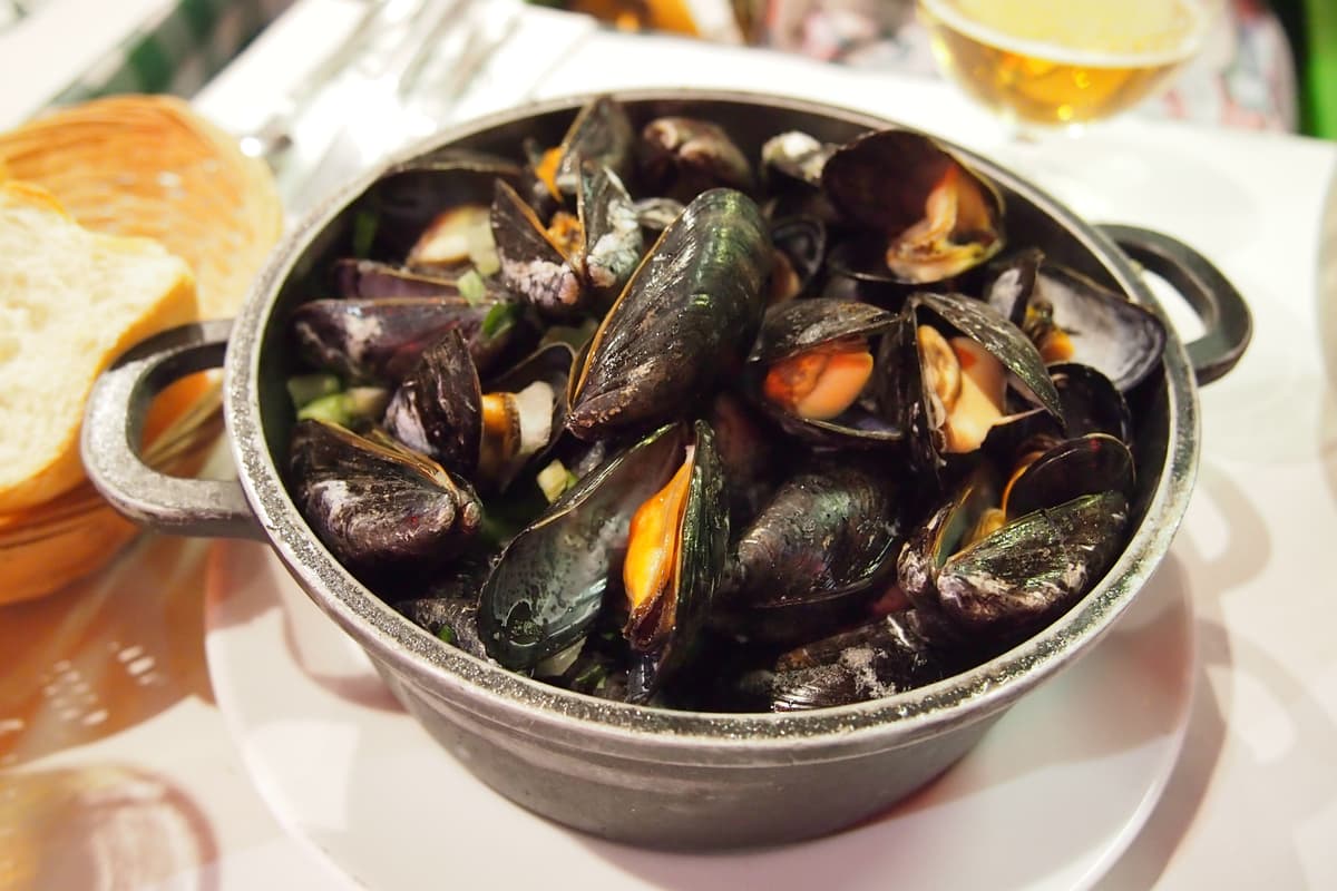 Illustration de l'événement : Soirée moules-frites à Montcléra