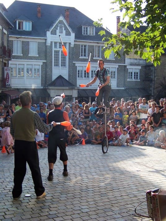 Illustration de l'événement : Festival des arts de rue d'Uzerche