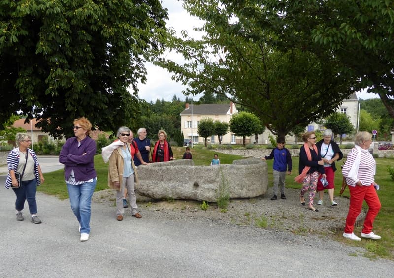 Illustration de l'événement : Visite guidée - Patrimoine du bourg et alentours proches