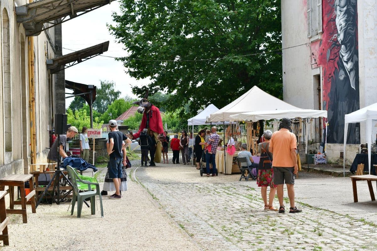 Illustration de l'événement : Marché de l'artisanat nocturne