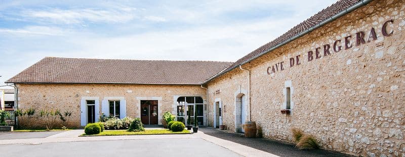 Illustration de l'événement : Visite des chais à barriques | Alliance Aquitaine