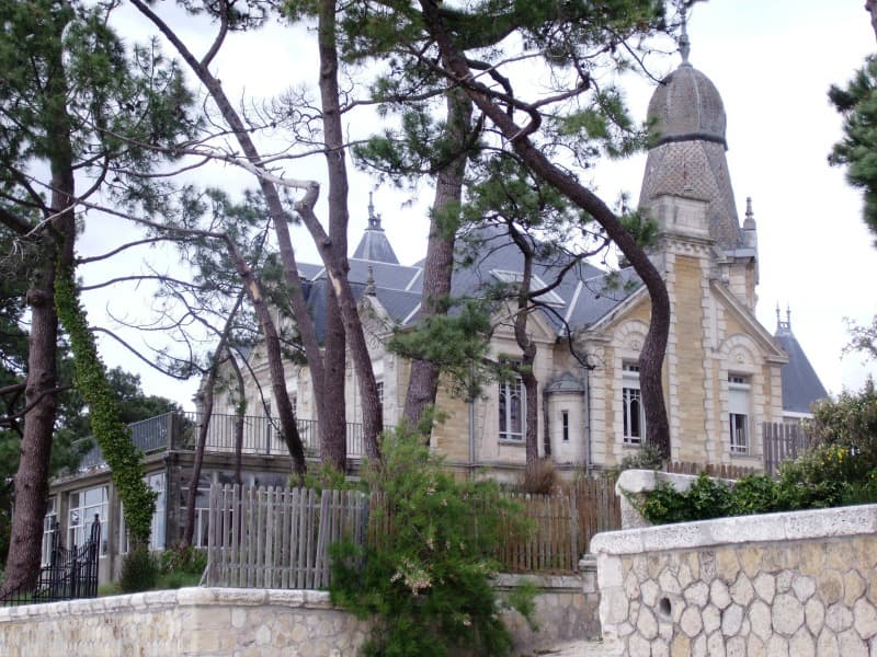 Illustration de l'événement : Taussat-les-Bains : Villas, célébrités et bains de mer d’autrefois