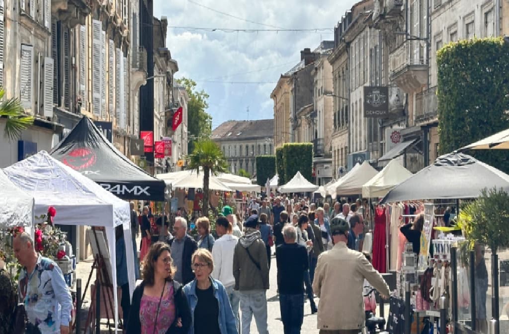 Illustration de l'événement : Les Estivales | Braderie des commerçants