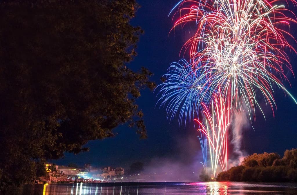 Illustration de l'événement : Les Estivales | Feu d'artifice du 14 juillet