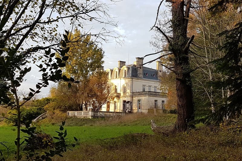Illustration de l'événement : Etat(s) des lieux au jardin d'hélys-oeuvre