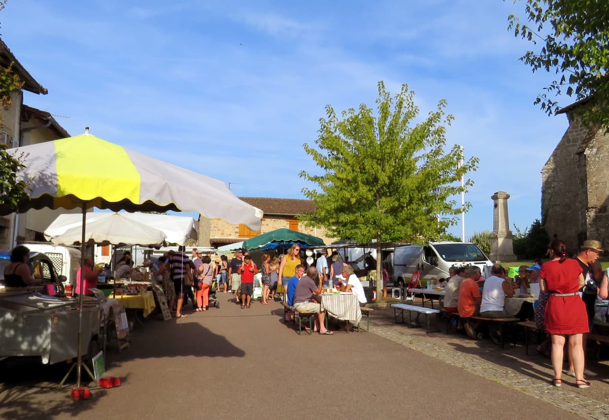 Illustration de l'événement : Marché fermier semi-nocturne à Oradour-sur-Vayres et concert gratuit