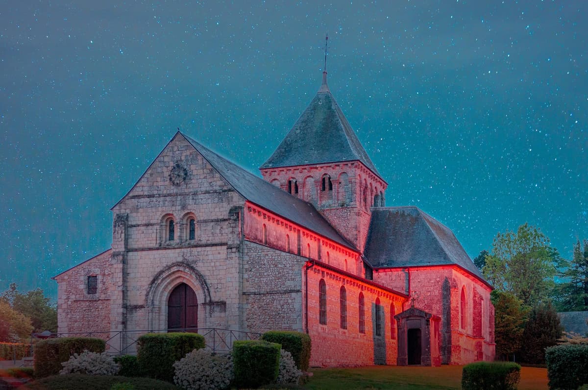 Illustration de l'événement : Visites nocturnes de la collégiale Saint-Denis