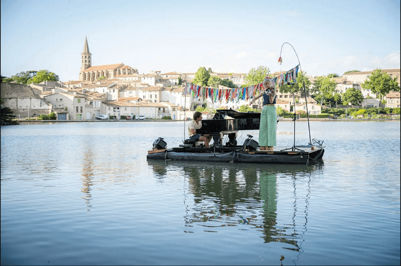Illustration de l'événement : Le pianO du lac - Jangada concert flottant