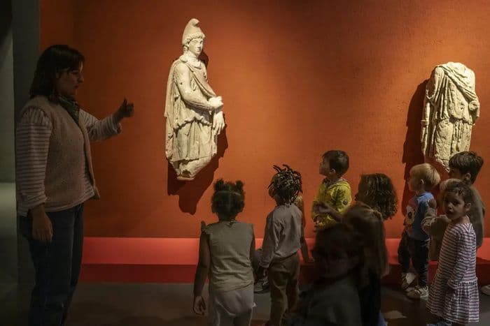 Illustration de l'événement : Polisson, mes premiers pas au musée