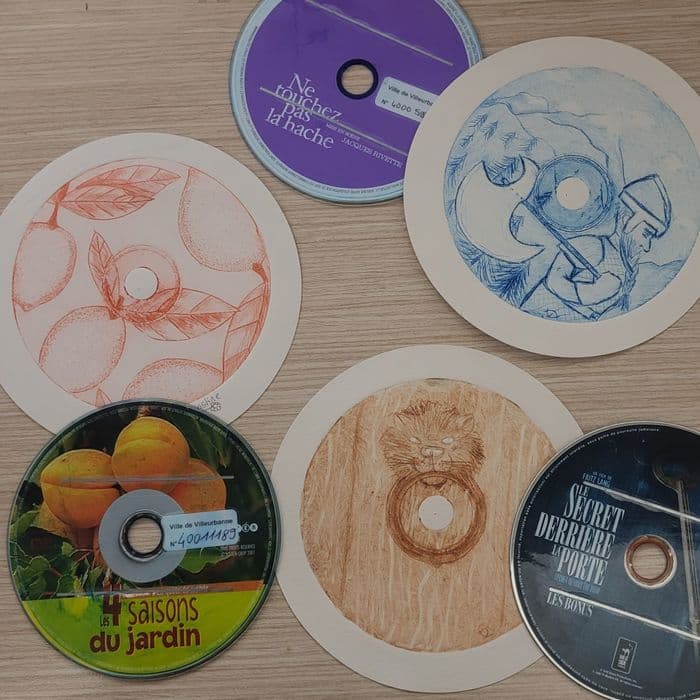 Illustration de l'événement : Chiffons et tarlatane - initiation à la gravue sur cd [Vivez l'été]