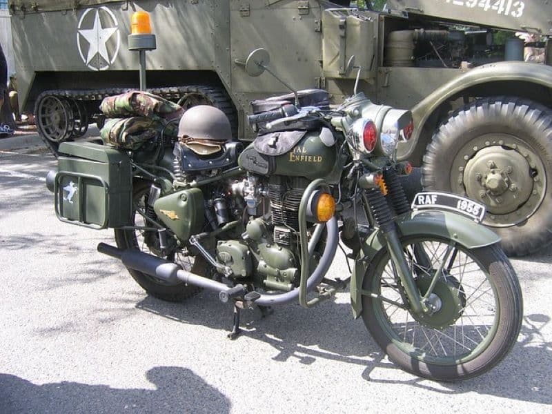 Illustration de l'événement : Défilé de motos militaires