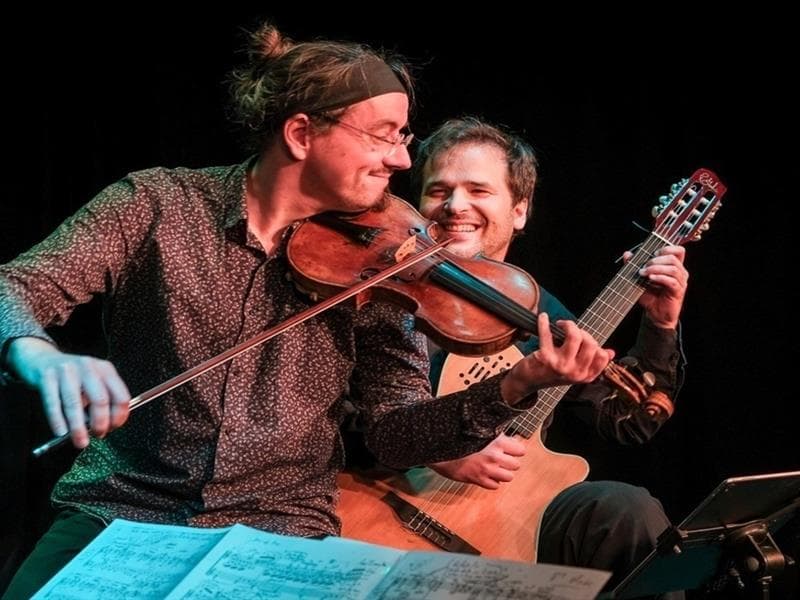 Illustration de l'événement : Concert guitare et violon - Paganini goes Balkan