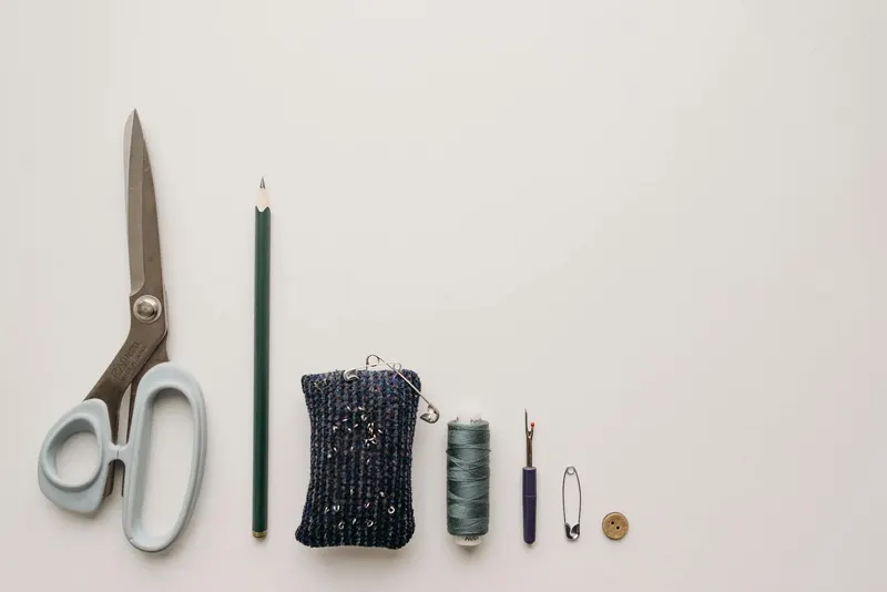 Illustration de l'événement : Jeudi du savoir-faire : Visite de l'atelier Vézanne - Bijoux en faïence
