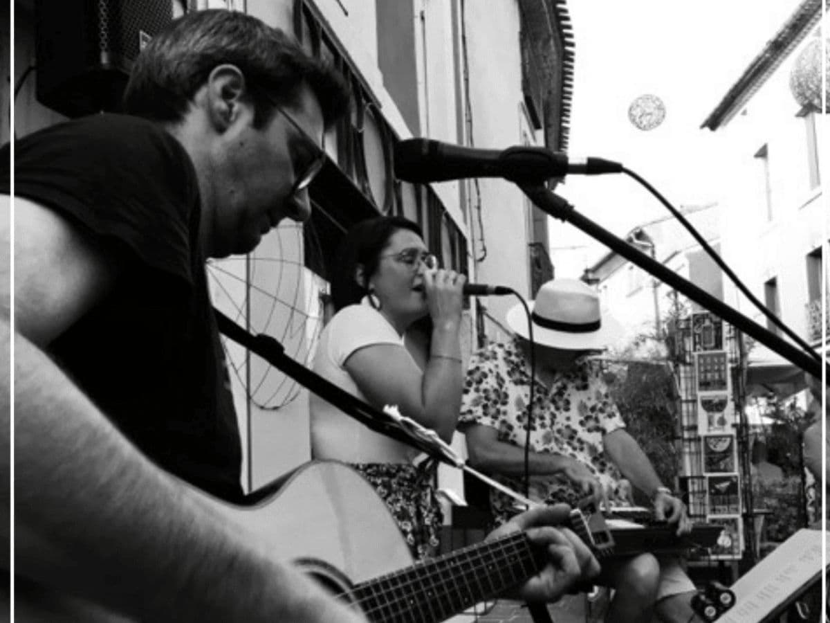 Illustration de l'événement : FESTIVAL OFF DE CARCASSONNE - À 3 REPRISES