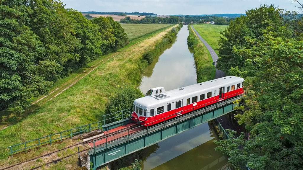 Illustration de l'événement : Voyage en autorail historique