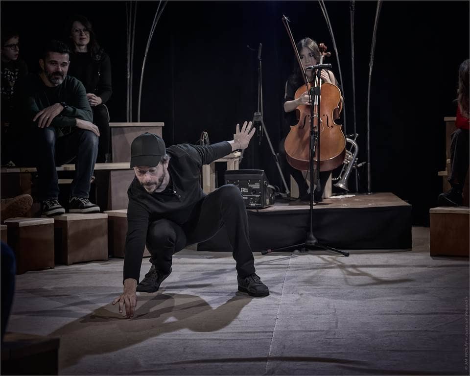 Illustration de l'événement : Théâtre - Le sonneur à ventre jaune