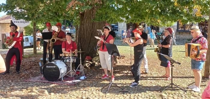 Illustration de l'événement : Concert de la FanFestive aux Flâneries à Pérouges
