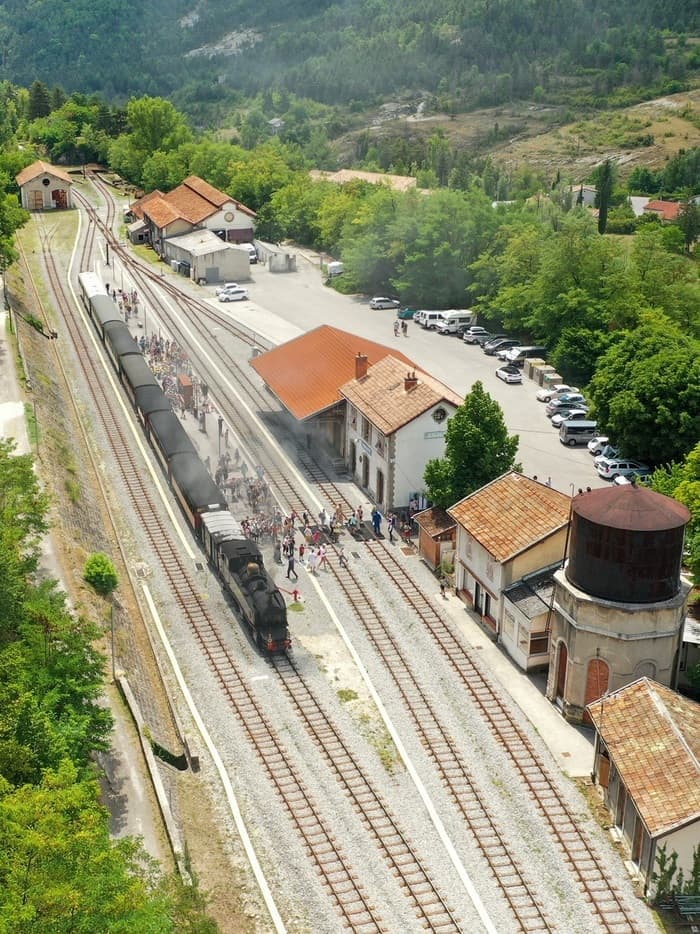 Illustration de l'événement : Train des Pignes historique et locomotive à vapeur