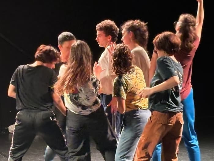 Illustration de l'événement : UNE SOIRÉE, DEUX TRAININGS - Avis aux danseur.euses !