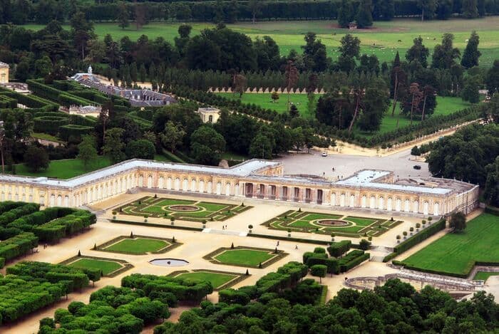 Illustration de l'événement : Nature et culture aux abords du Grand Trianon (randonnée-conférence)