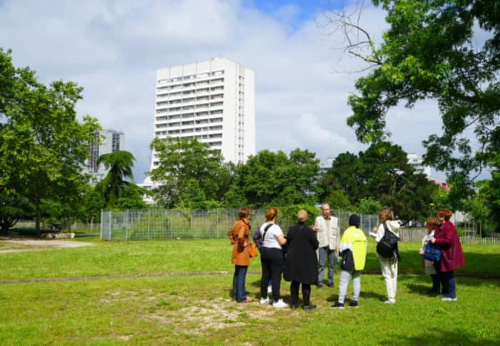Illustration de l'événement : Balade urbaine au Grand parc : Un quartier aux 1001 facettes