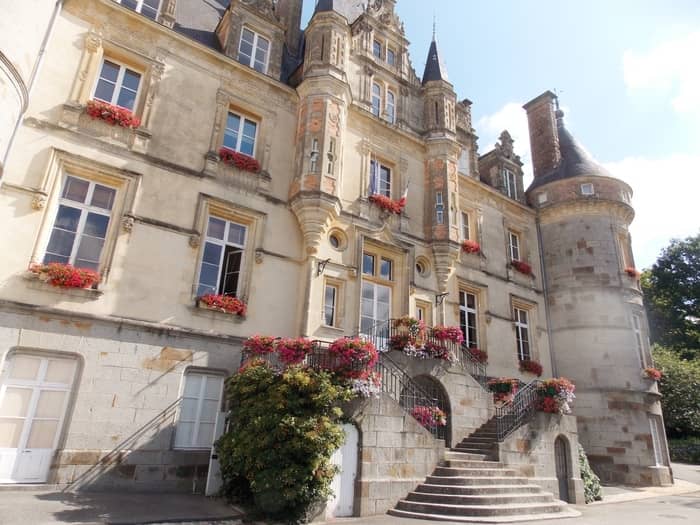 Illustration de l'événement : Visite guidée du château de la Roche Bagnoles