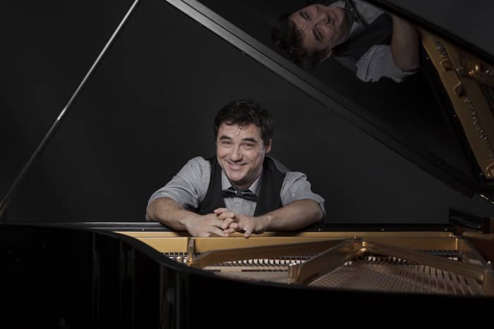 Illustration de l'événement : Activités estivales pour les seniors | Piano chantant