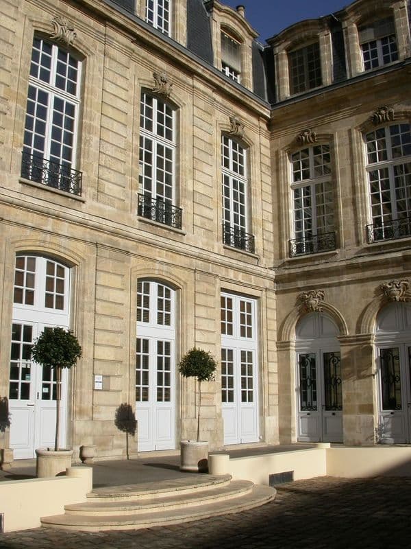 Illustration de l'événement : Visite partielle de l’hôtel Leberthon (siège du Crédit Municipal de Bordeaux) et expertises gratuites