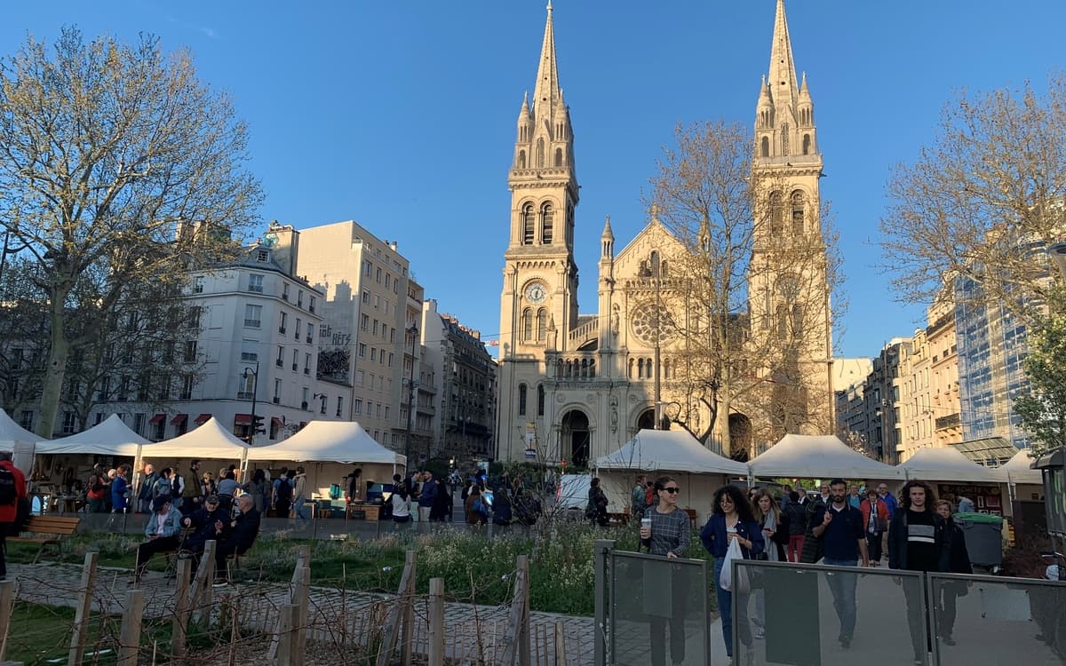 Illustration de l'événement : Brocante Professionnelle - Boulevard Voltaire - Charonne 11e