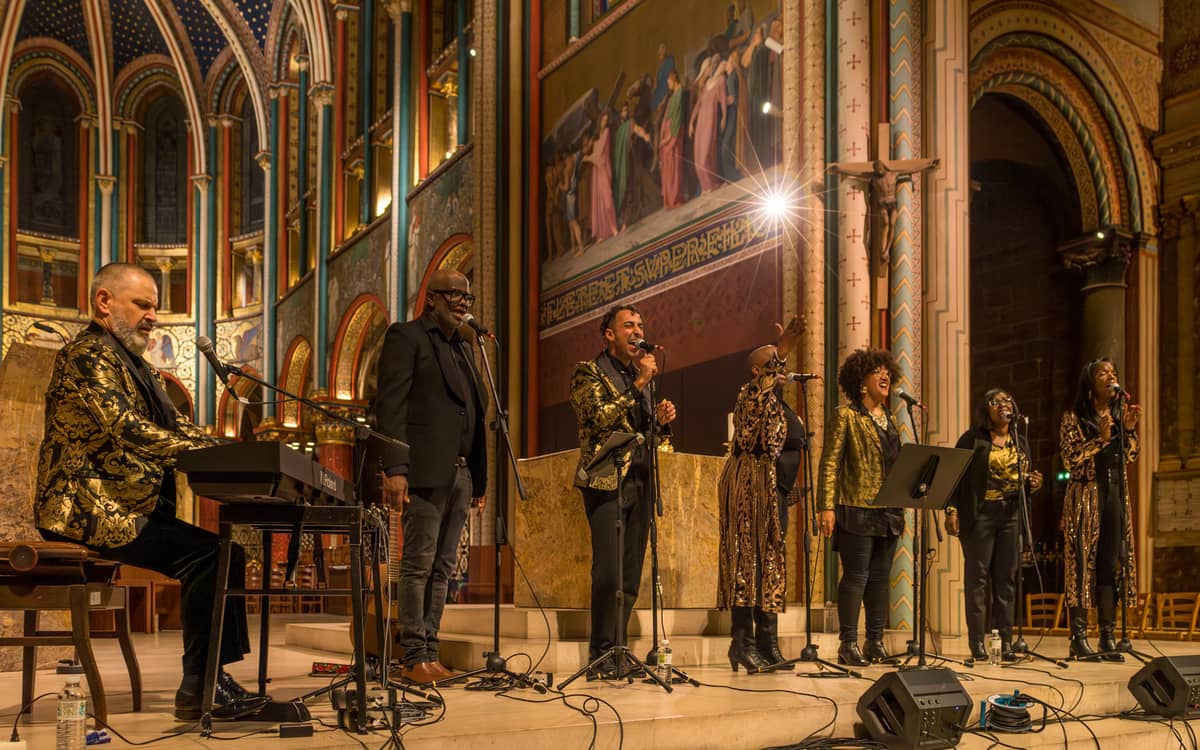 Illustration de l'événement : Gospel Hélios, profitez d'un concert à l’Église de Saint Philippe du Roule
