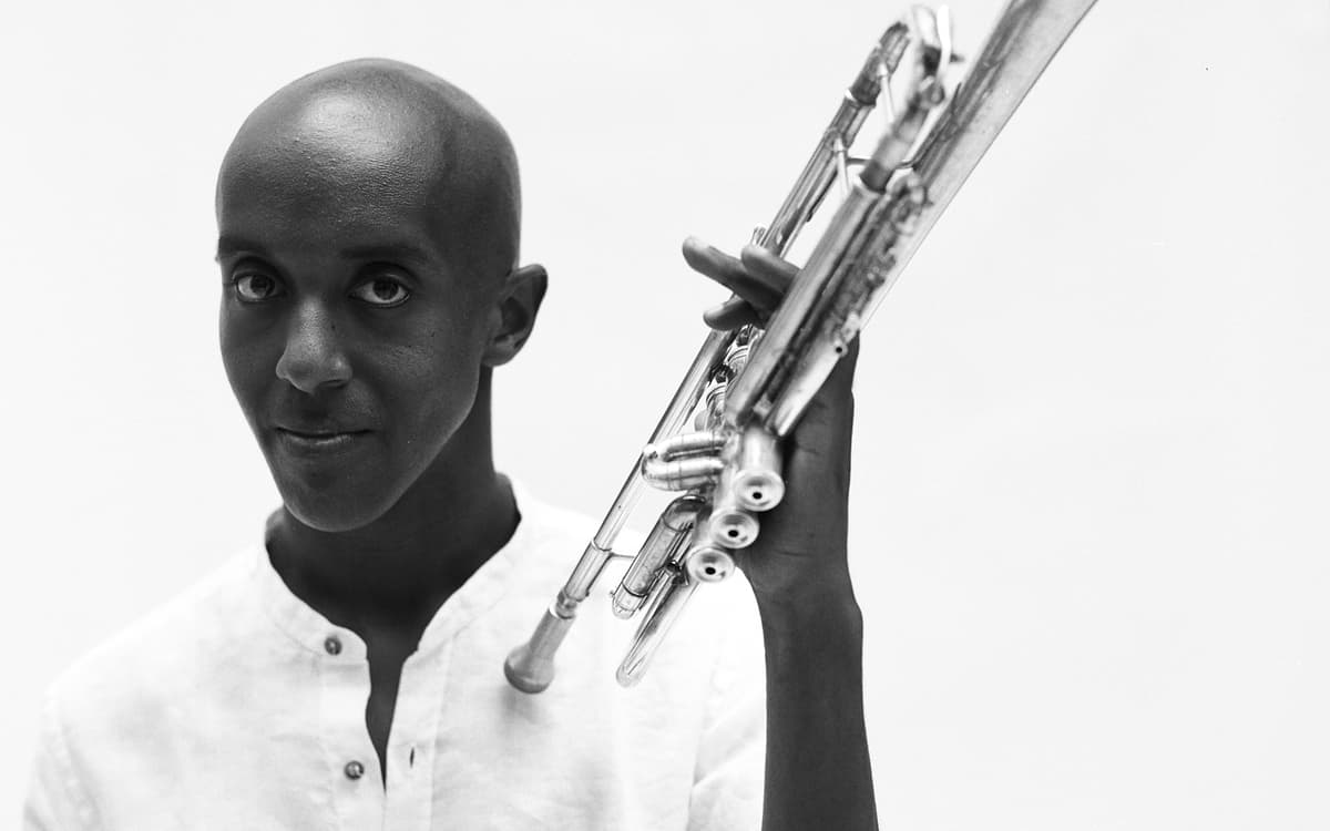Illustration de l'événement : Carte blanche à Hermon Mehari, concert au 38Riv Jazz Club