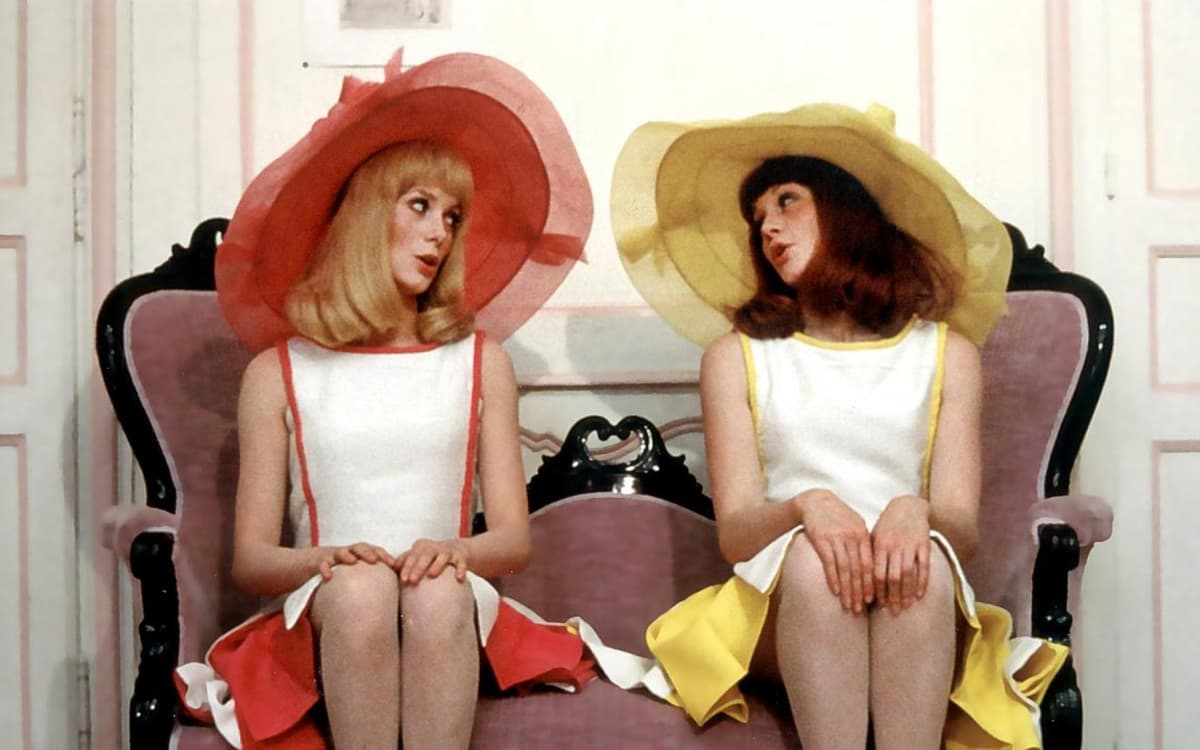 Illustration de l'événement : Vide dressing des Parisiennes