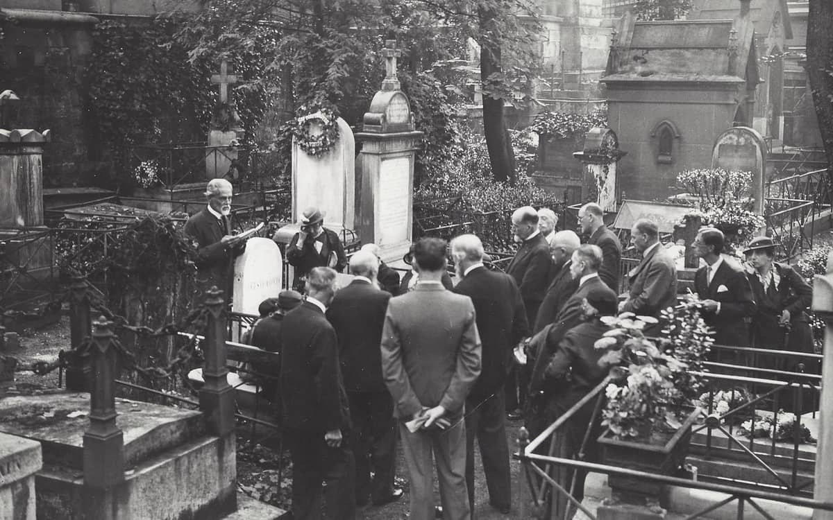 Illustration de l'événement : Promenade au Père-Lachaise sur les pas d'Auguste Comte
