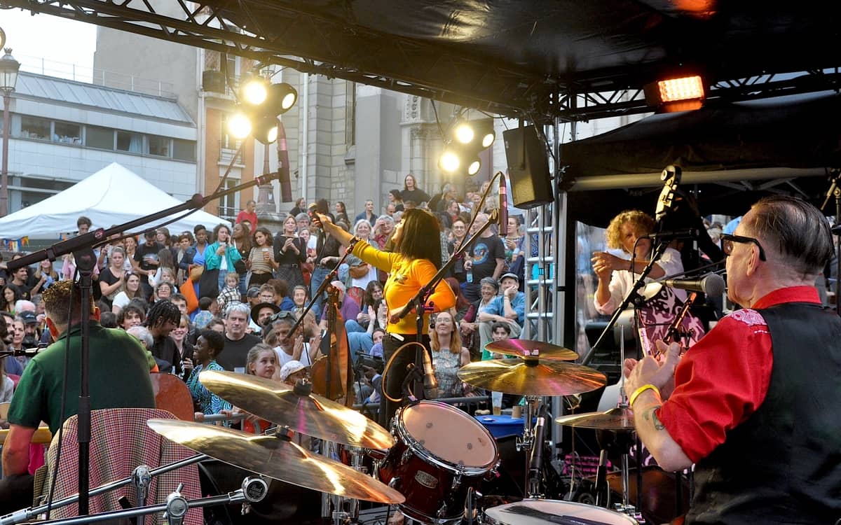 Illustration de l'événement : Septembre Indien, le festival de musique 100% gratuit de Ménilmontant revient les 19 et 20 septembre