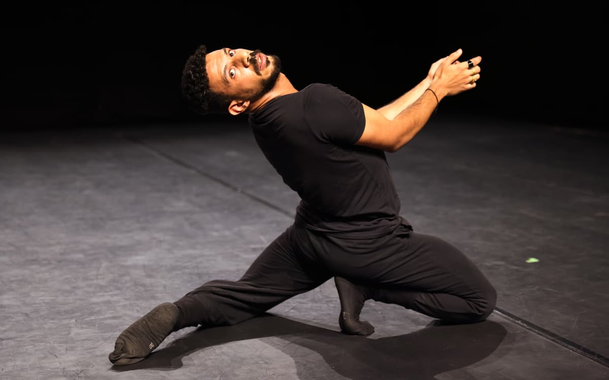 Illustration de l'événement : Atelier Danse Mahraganat avec Islam Elarabi au Carreau du Temple