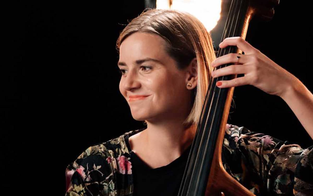Illustration de l'événement : Julia Hornung trio, Django afternoon au 38Riv Jazz Club