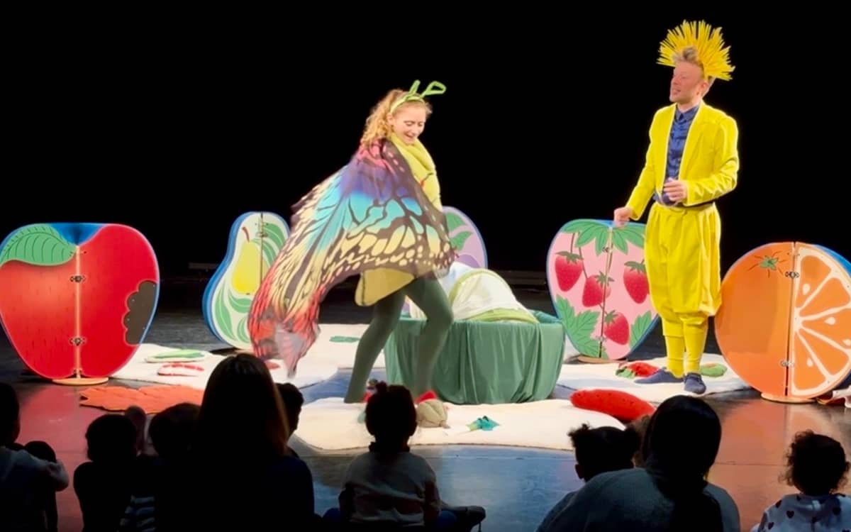 Illustration de l'événement : Spectacle "La chenille qui a toujours faim"