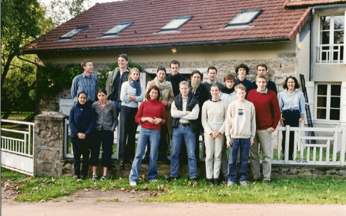 Illustration de l'événement : Vente de charité de l'association des amis des jeunes chrétiens
